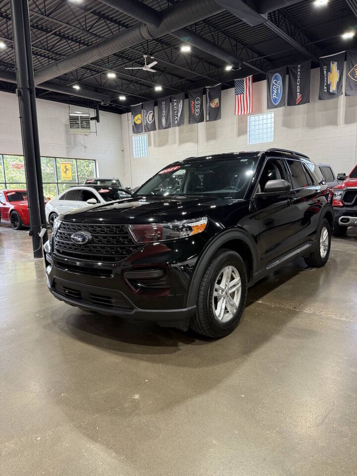 2021 FORD Explorer