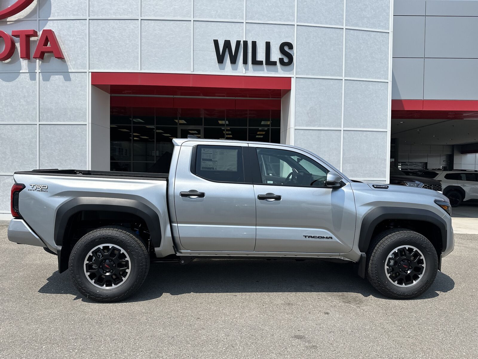 2026 TOYOTA Tacoma