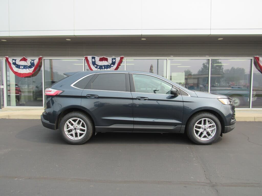 2024 FORD Edge