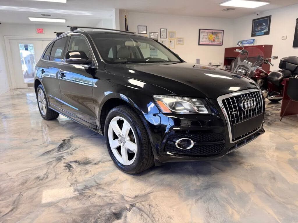 2012 AUDI Q5