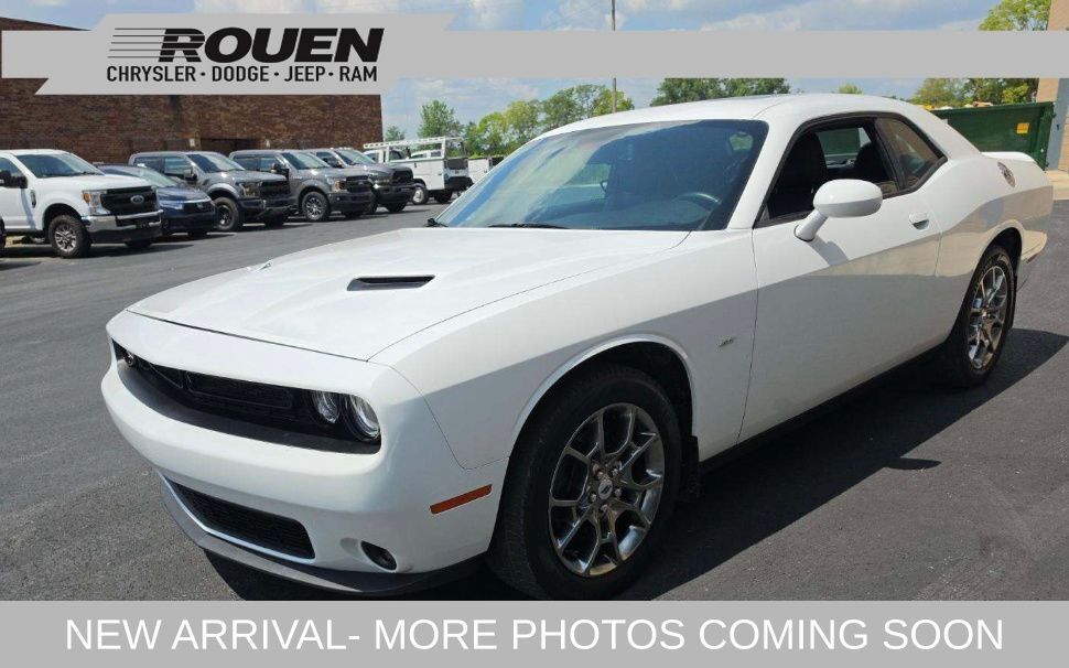 2017 DODGE Challenger