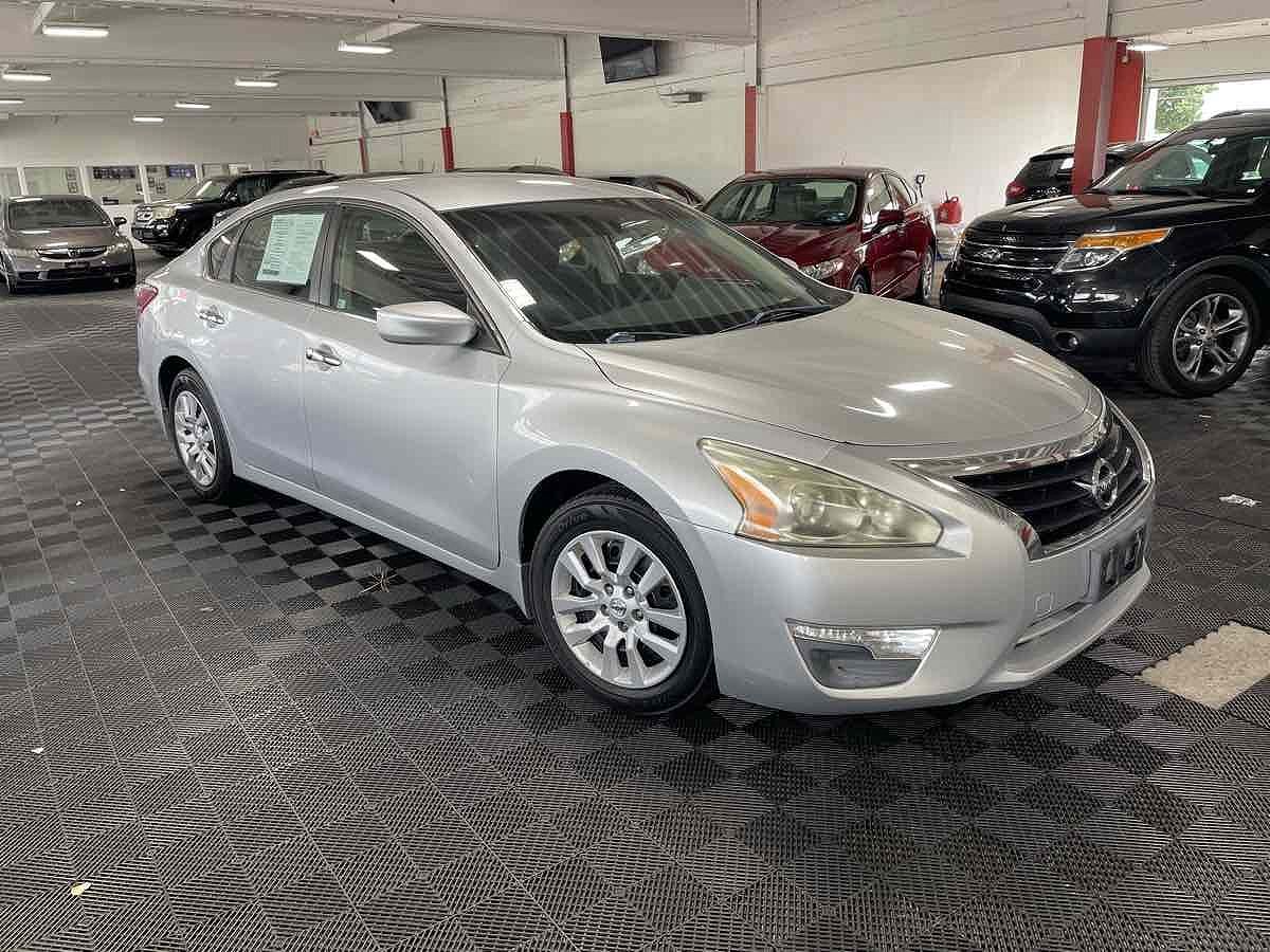 2013 NISSAN Altima