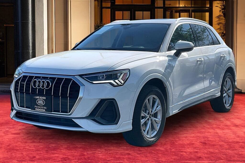 2023 AUDI Q3