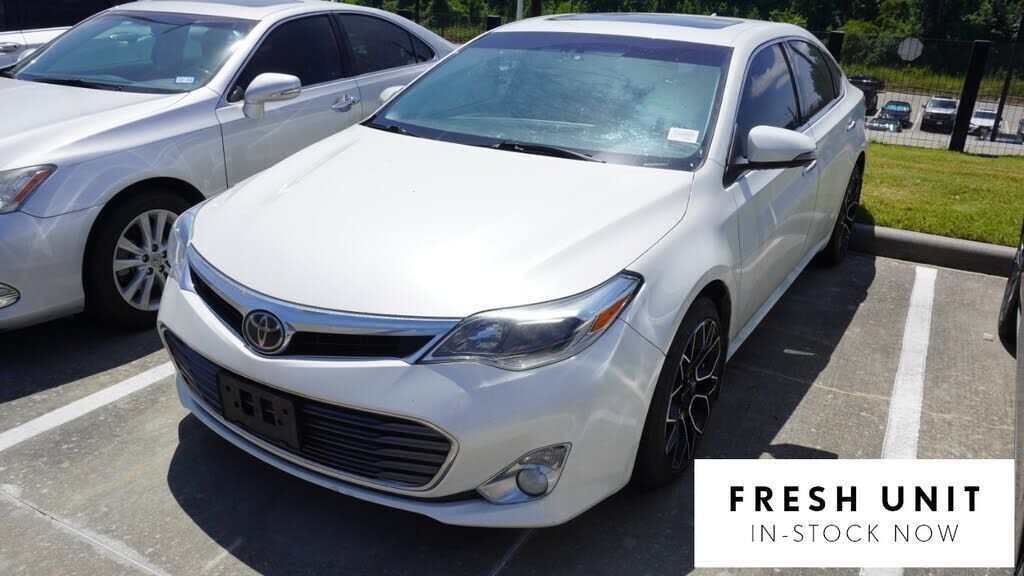2014 TOYOTA Avalon