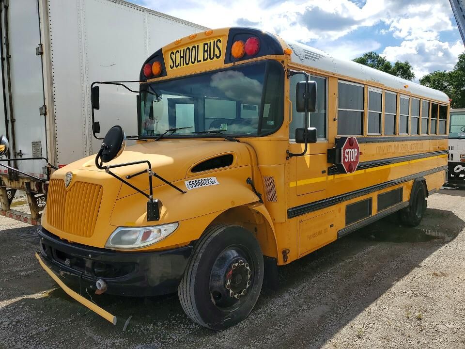 2015 IC BUS PB105