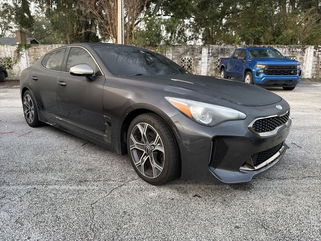 2021 KIA Stinger