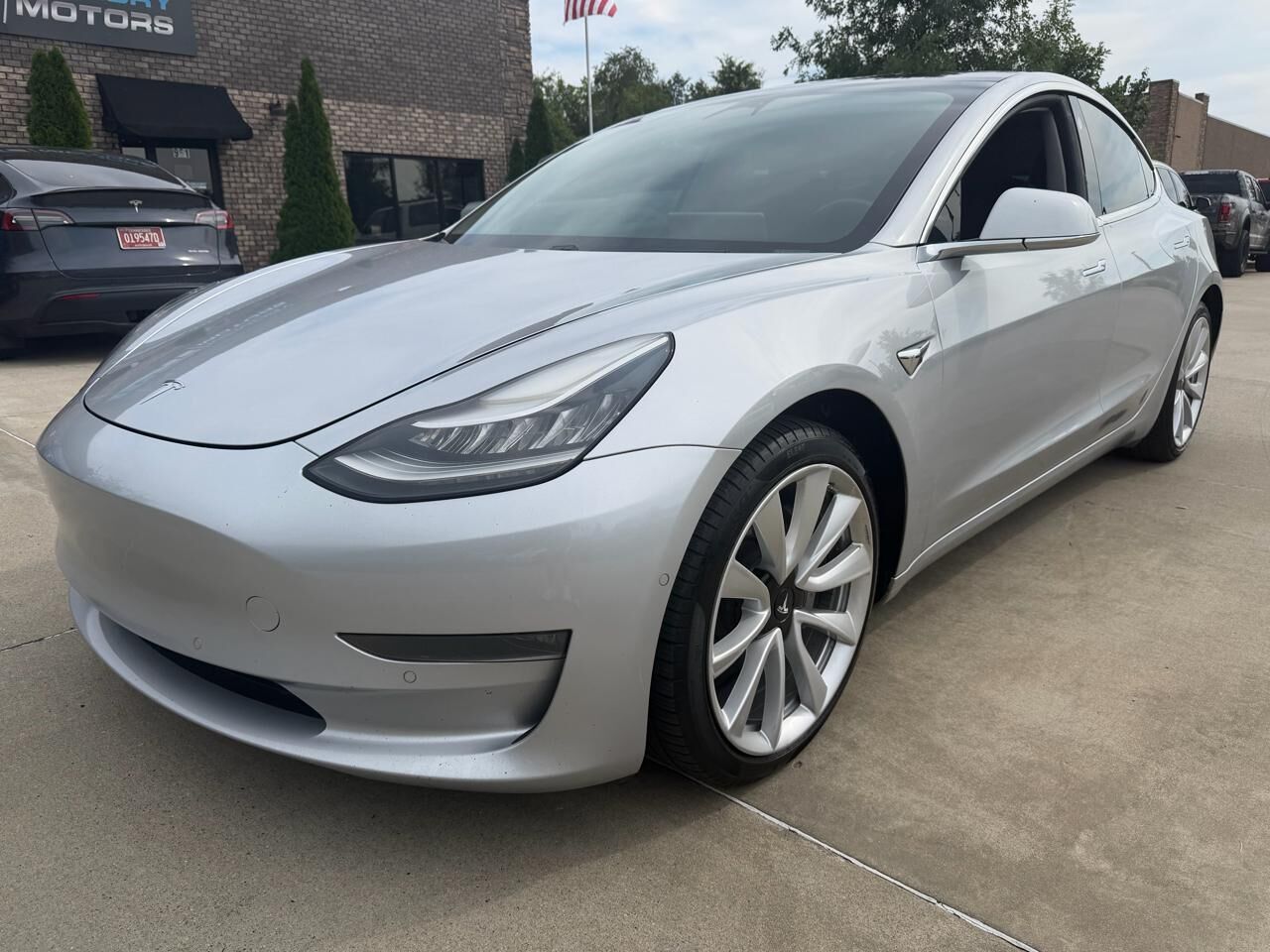 2018 TESLA Model 3