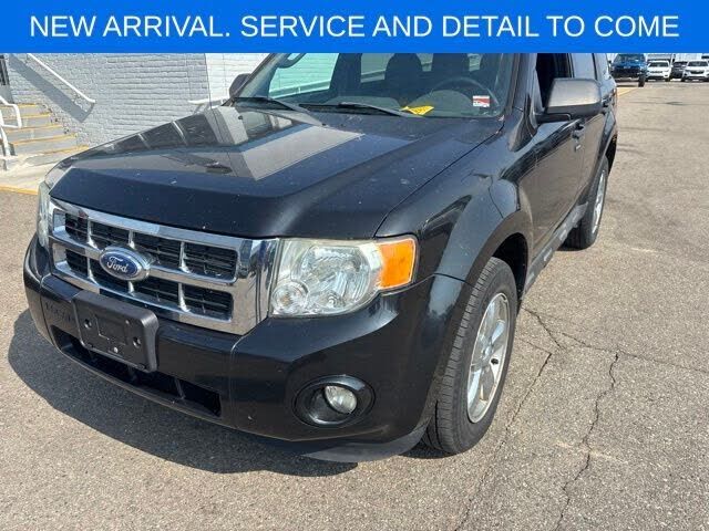 2011 FORD Escape