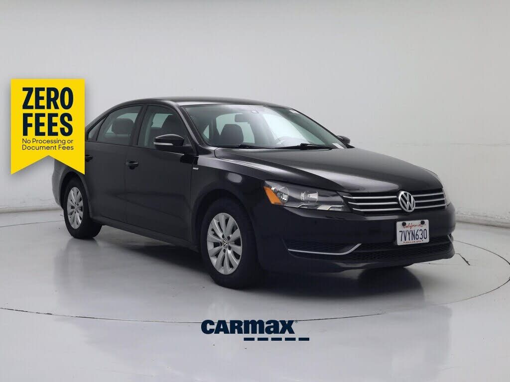 2015 VOLKSWAGEN Passat