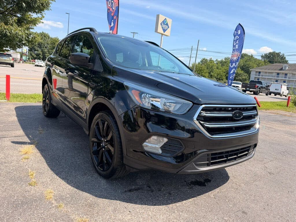 2018 FORD Escape