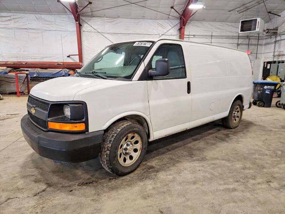 2013 CHEVROLET Express