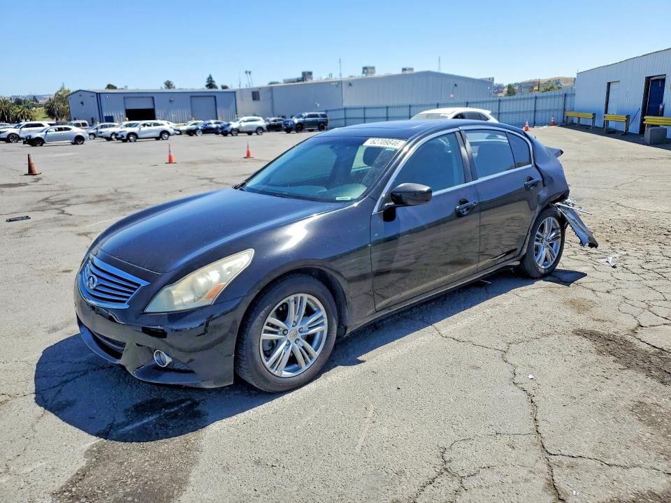 2011 INFINITI G25