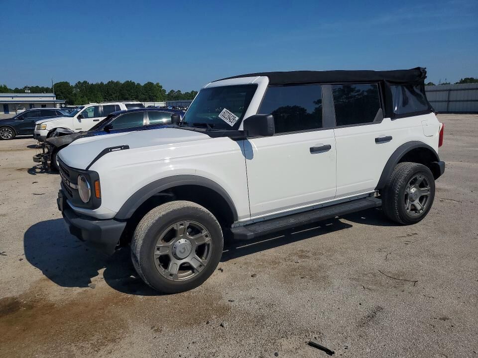 2022 FORD Bronco