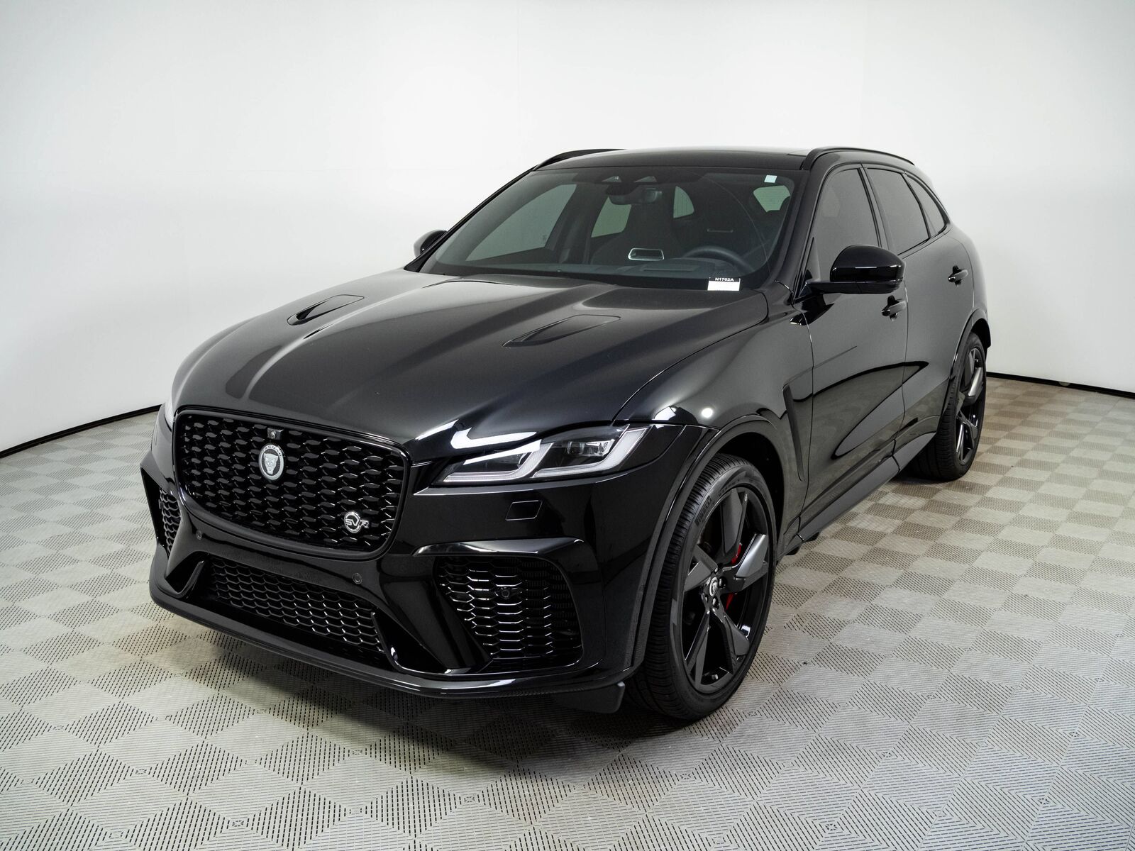 2025 JAGUAR F-Pace
