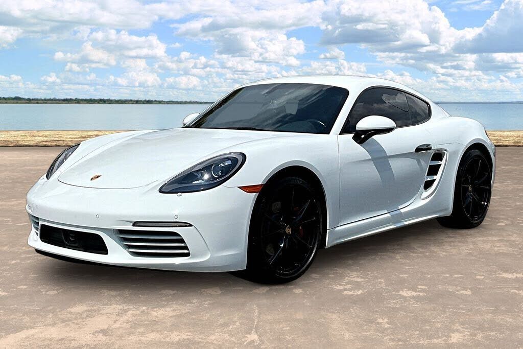 2023 PORSCHE 718