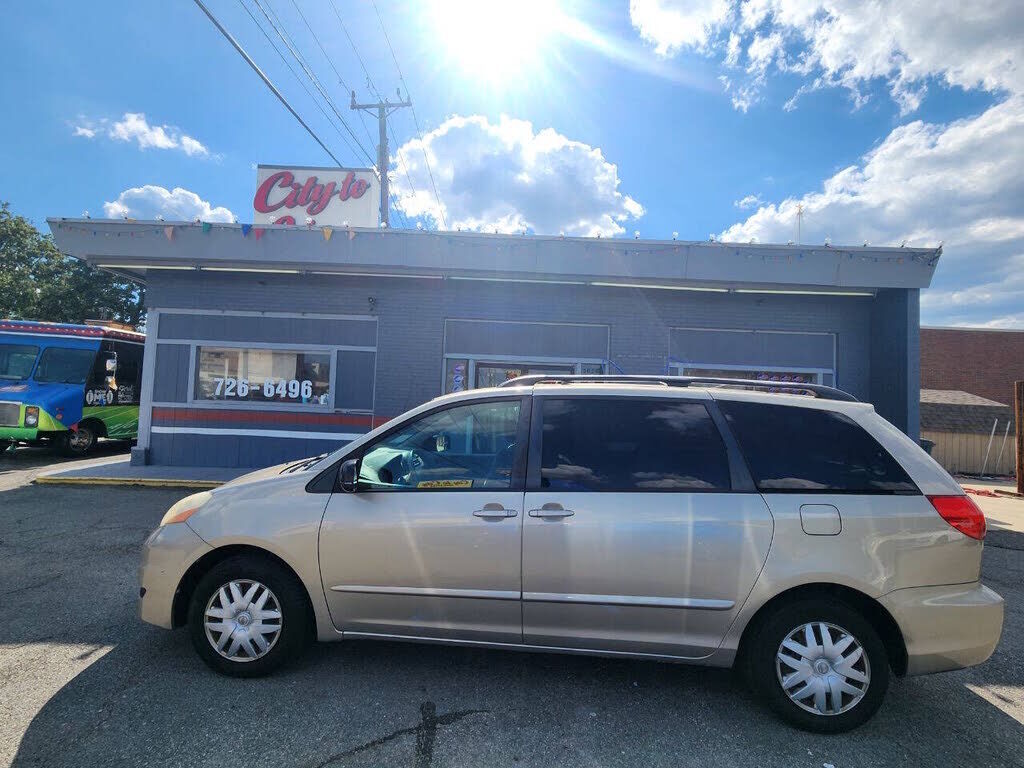 2008 TOYOTA Sienna