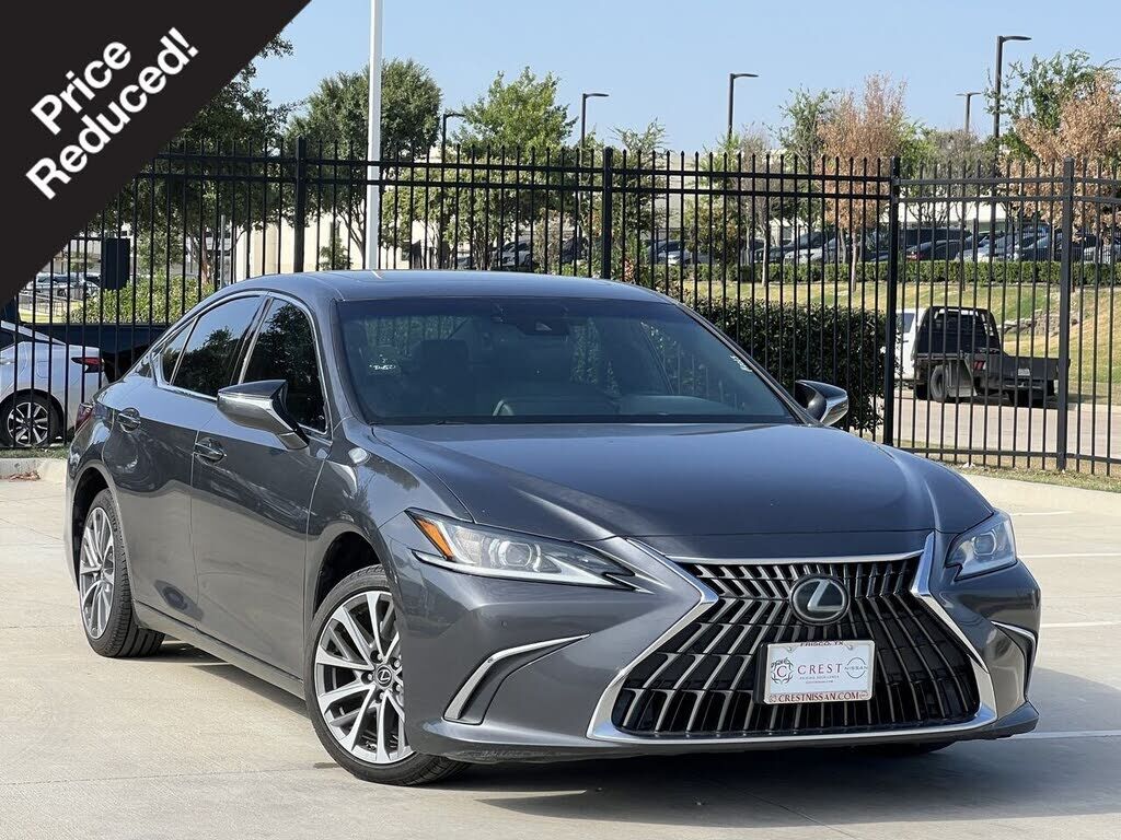 2022 LEXUS ES