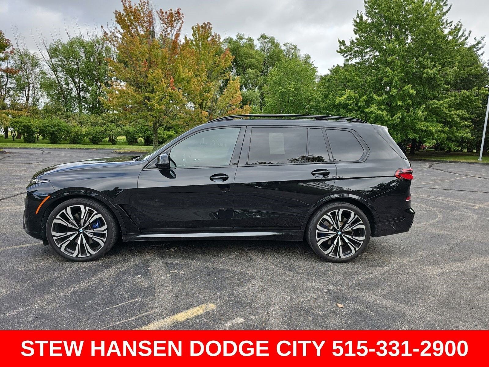 2023 BMW X7