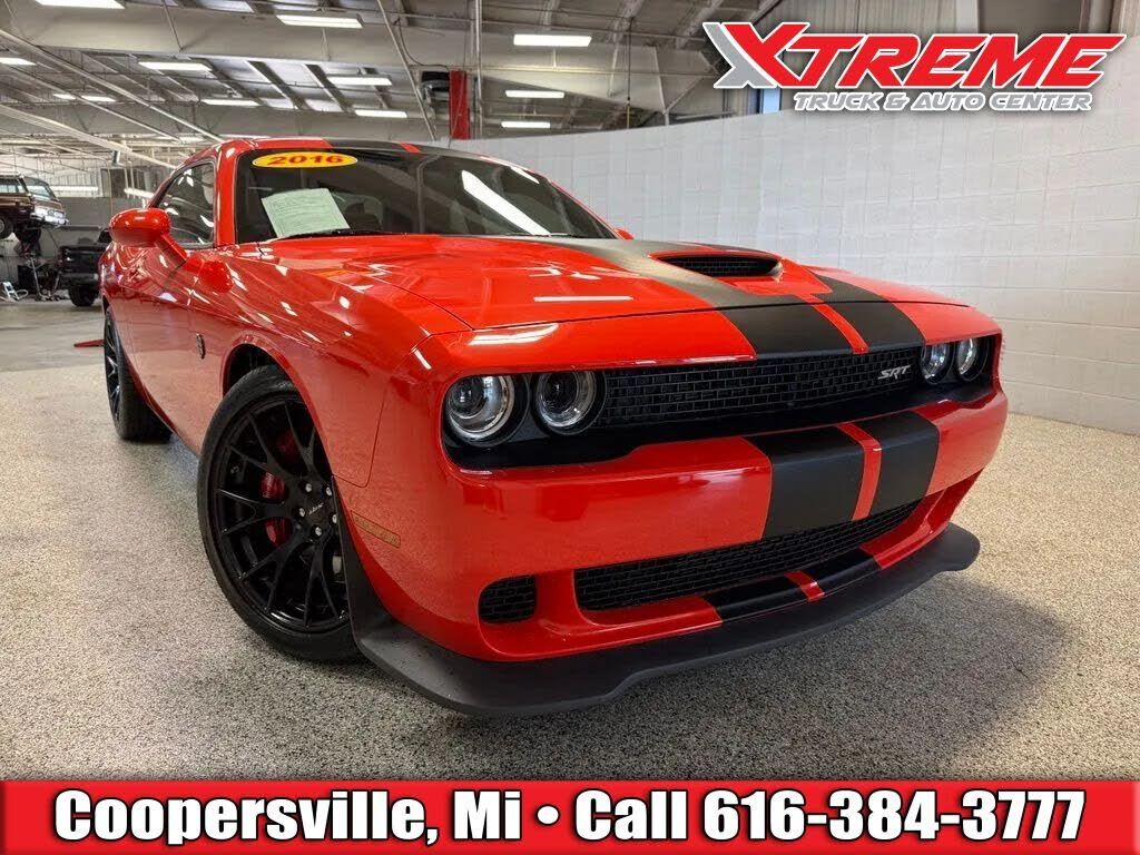 2016 DODGE Challenger