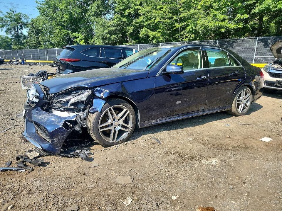 2014 MERCEDES-BENZ E-Class