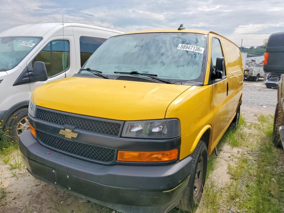 2021 CHEVROLET Express
