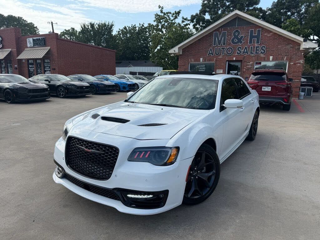 2023 CHRYSLER 300