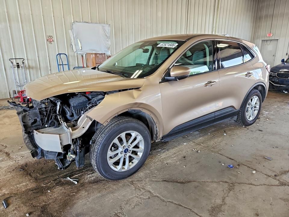 2020 FORD Escape