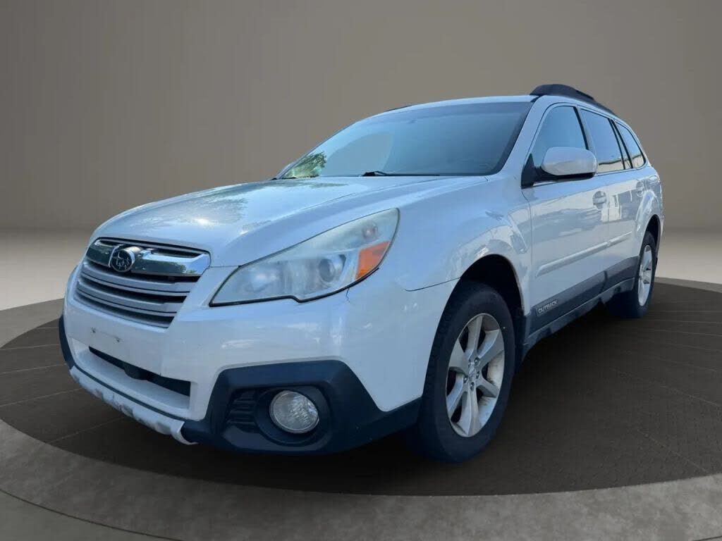 2013 SUBARU Outback
