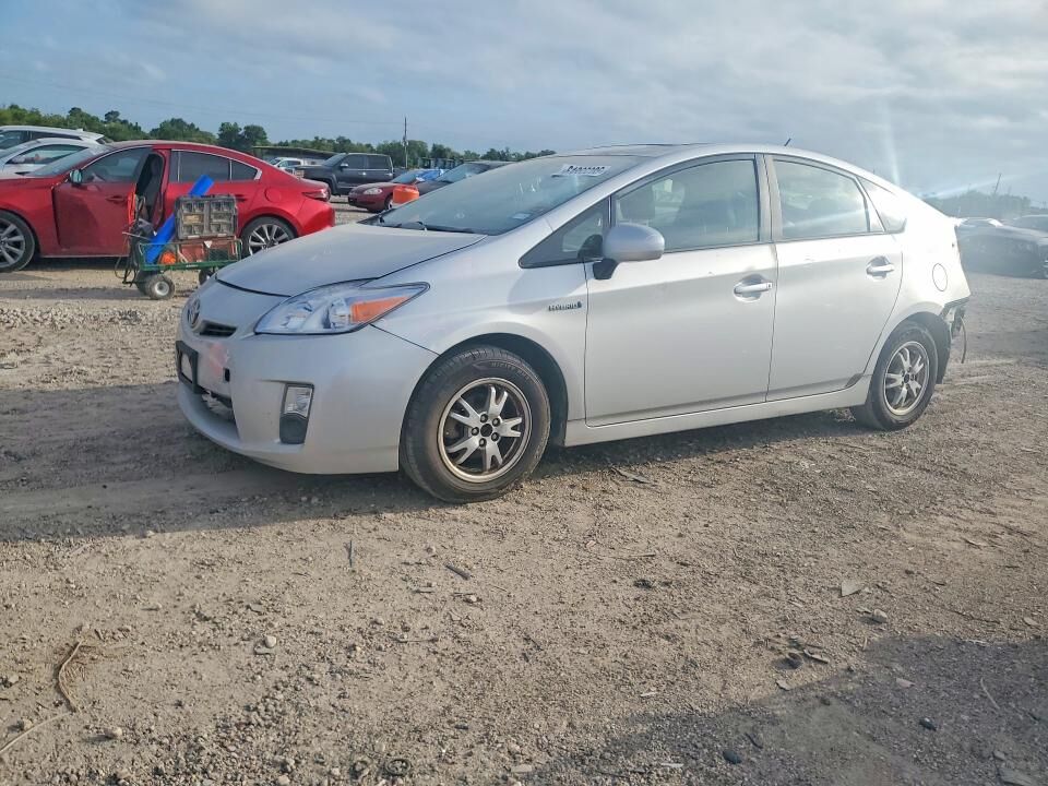 2011 TOYOTA PRIUS