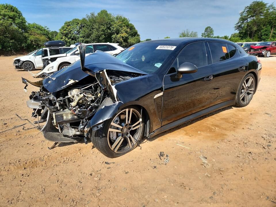 2012 PORSCHE Panamera