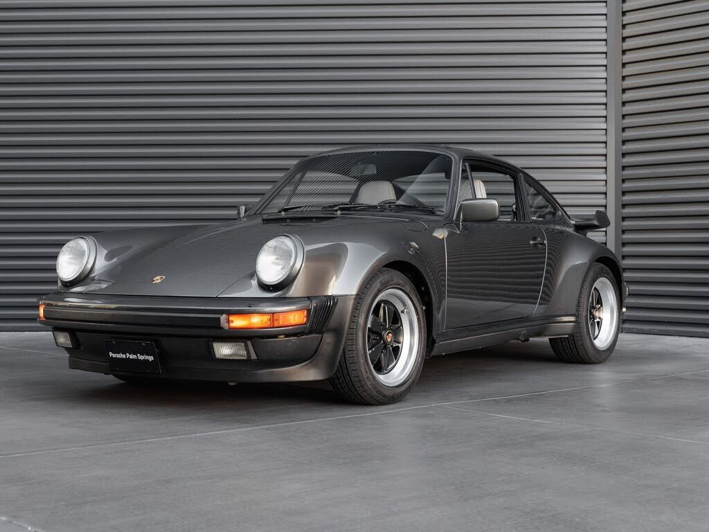 1989 PORSCHE 911