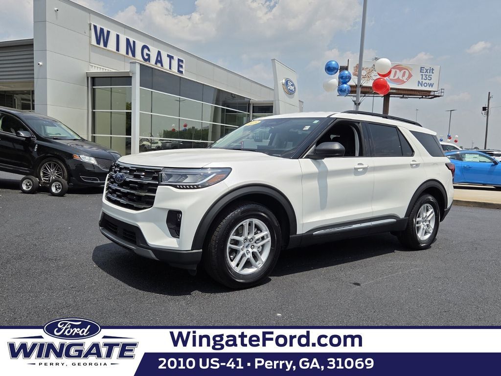 2025 FORD Explorer