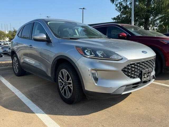 2022 FORD Escape