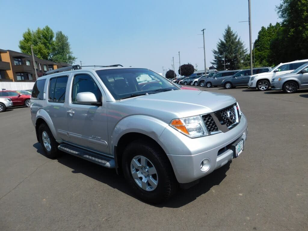 2005 NISSAN Pathfinder