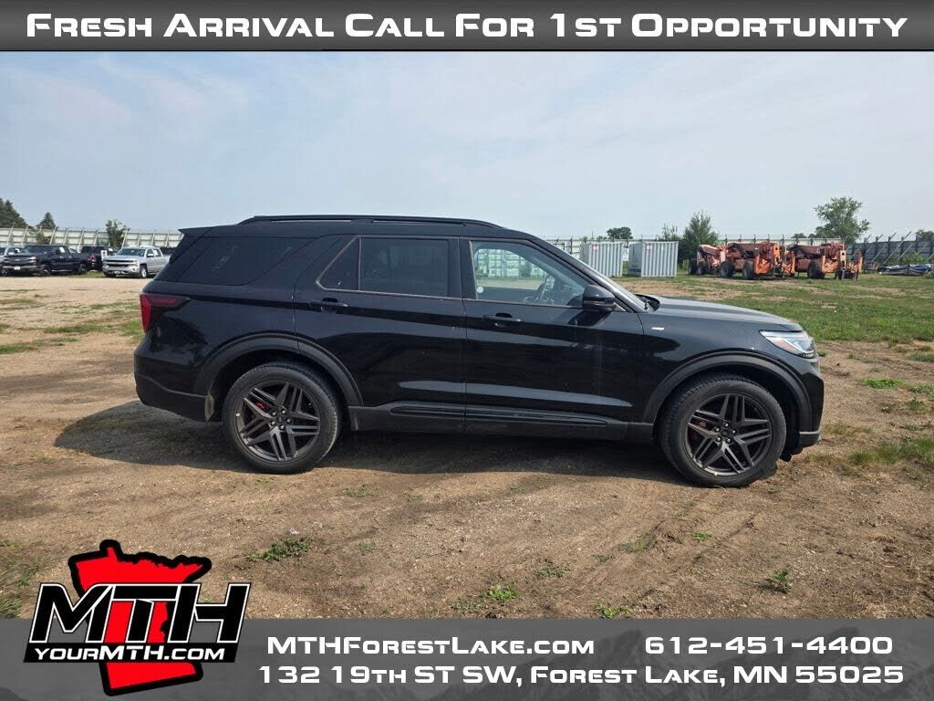 2025 FORD Explorer