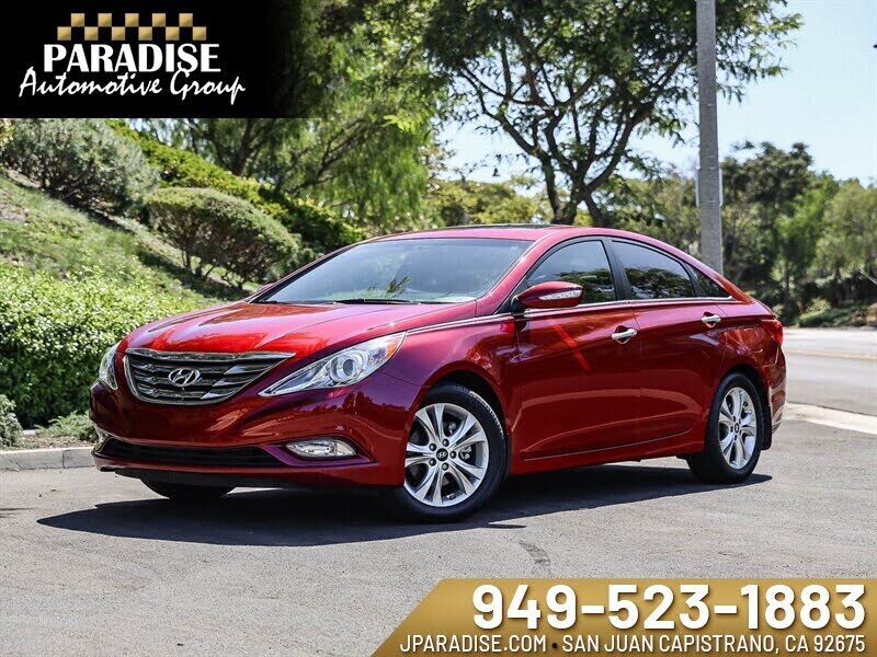 2011 HYUNDAI Sonata