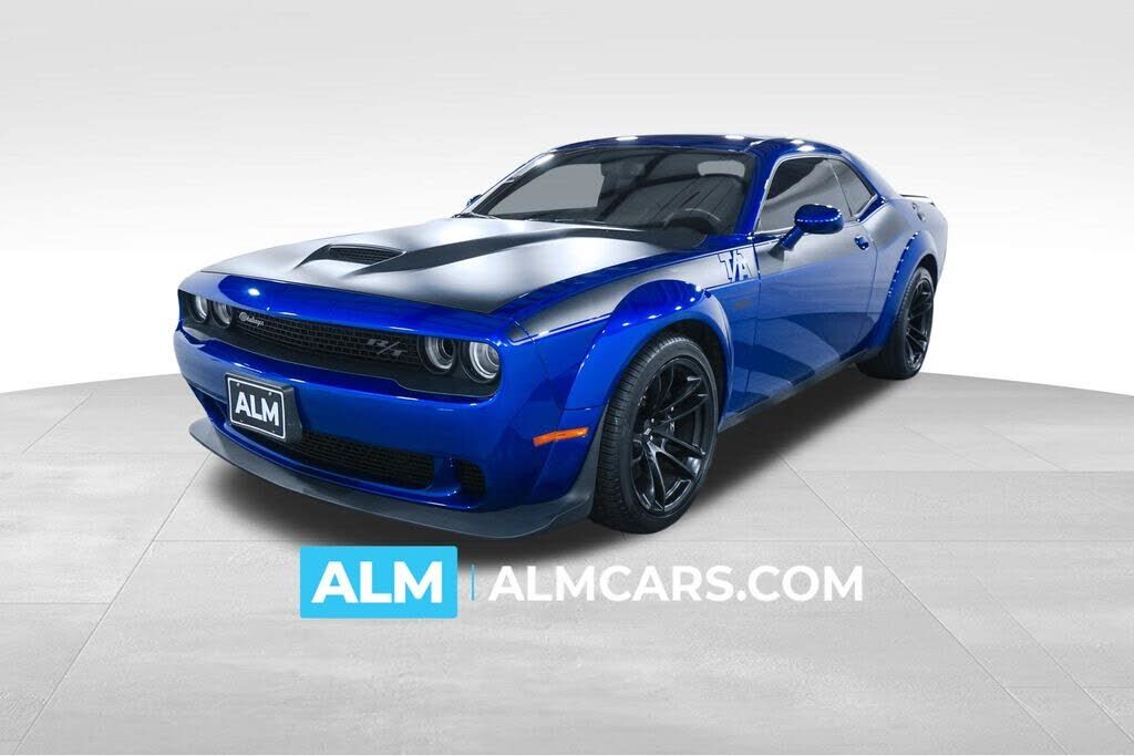 2021 DODGE Challenger