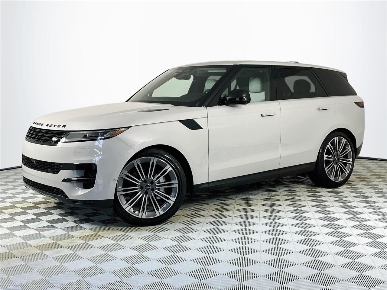 2024 LAND ROVER Range Rover Sport
