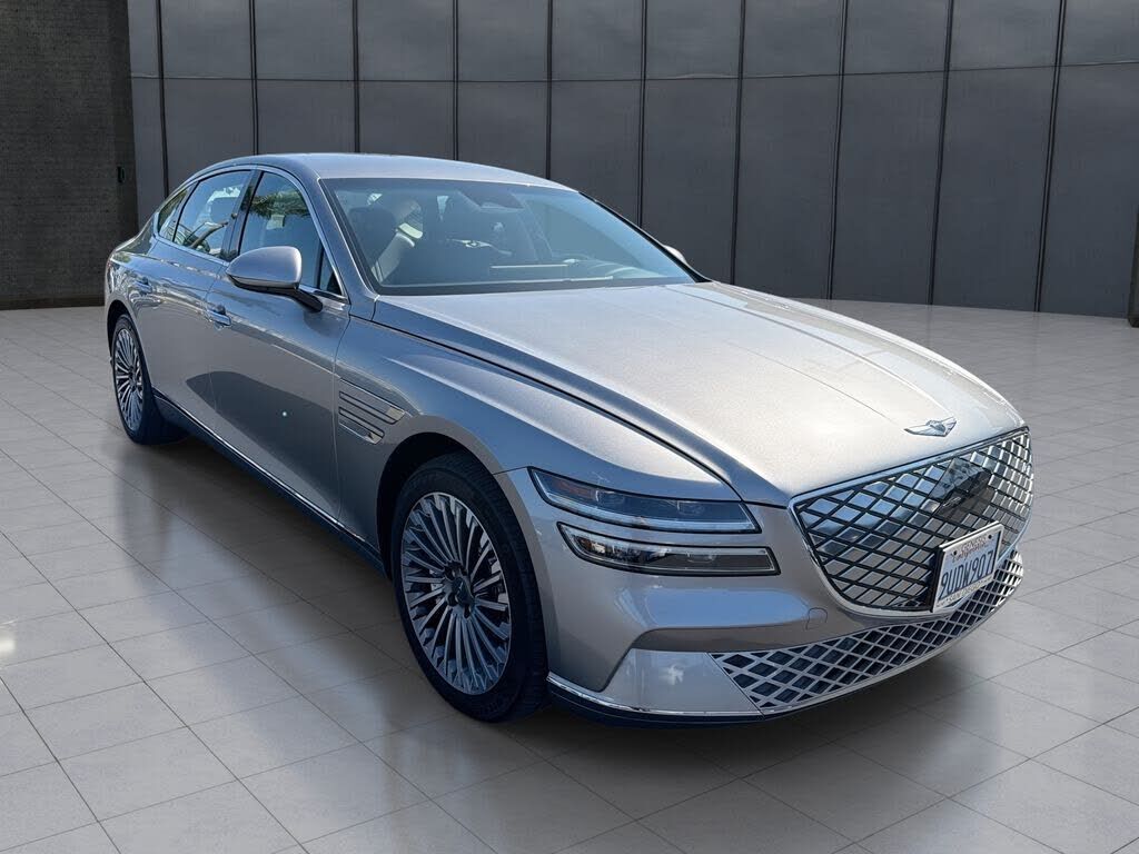 2024 GENESIS G80