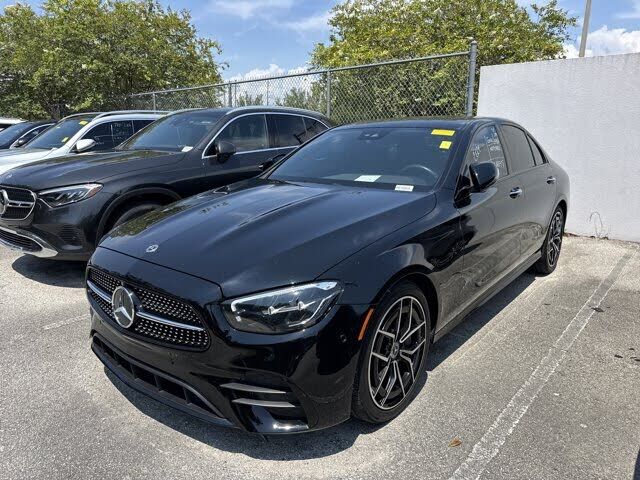 2022 MERCEDES-BENZ E-Class