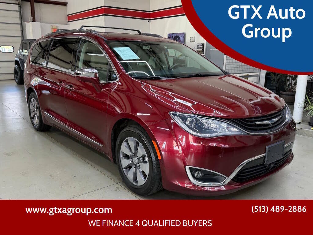 2017 CHRYSLER Pacifica