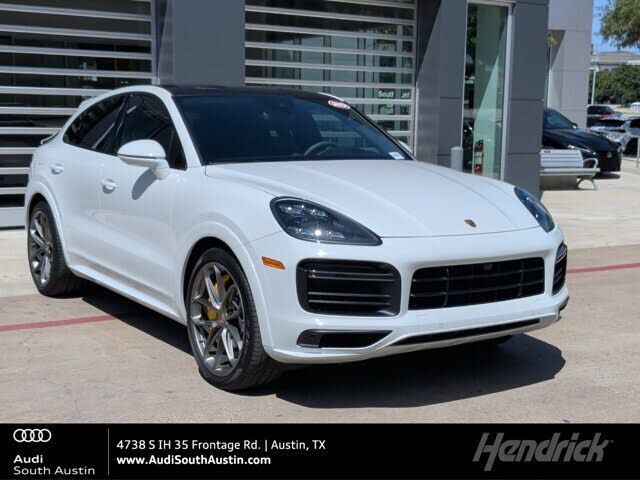 2020 PORSCHE Cayenne