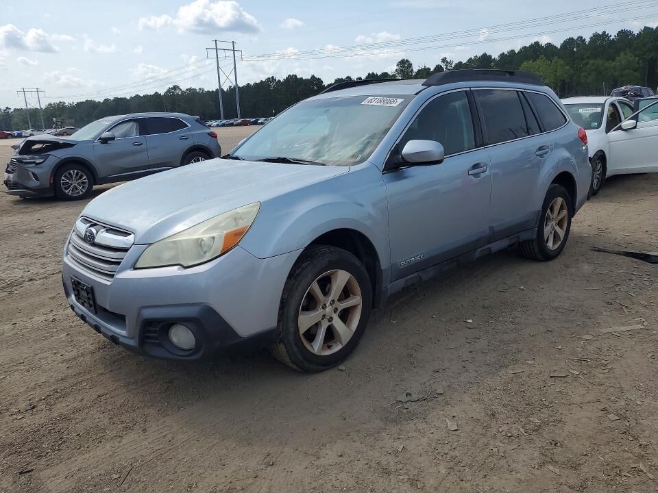 2014 SUBARU Outback