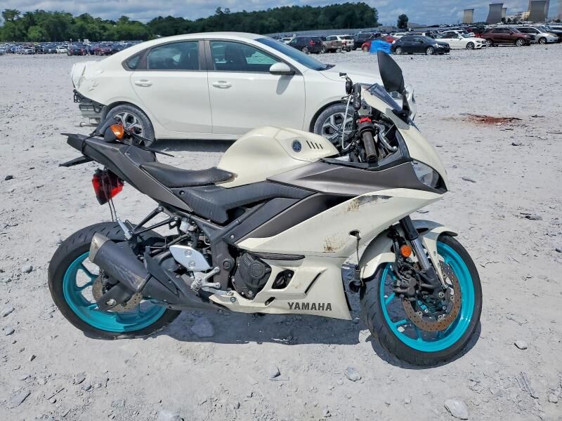 2024 YAMAHA YZF