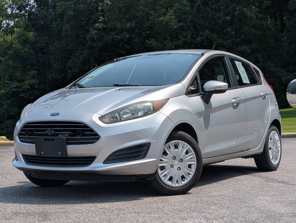2016 FORD Fiesta