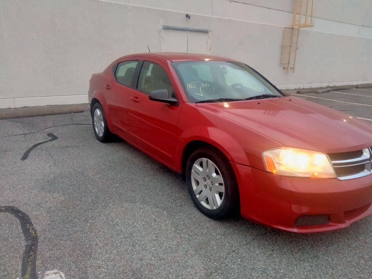 2012 DODGE Avenger