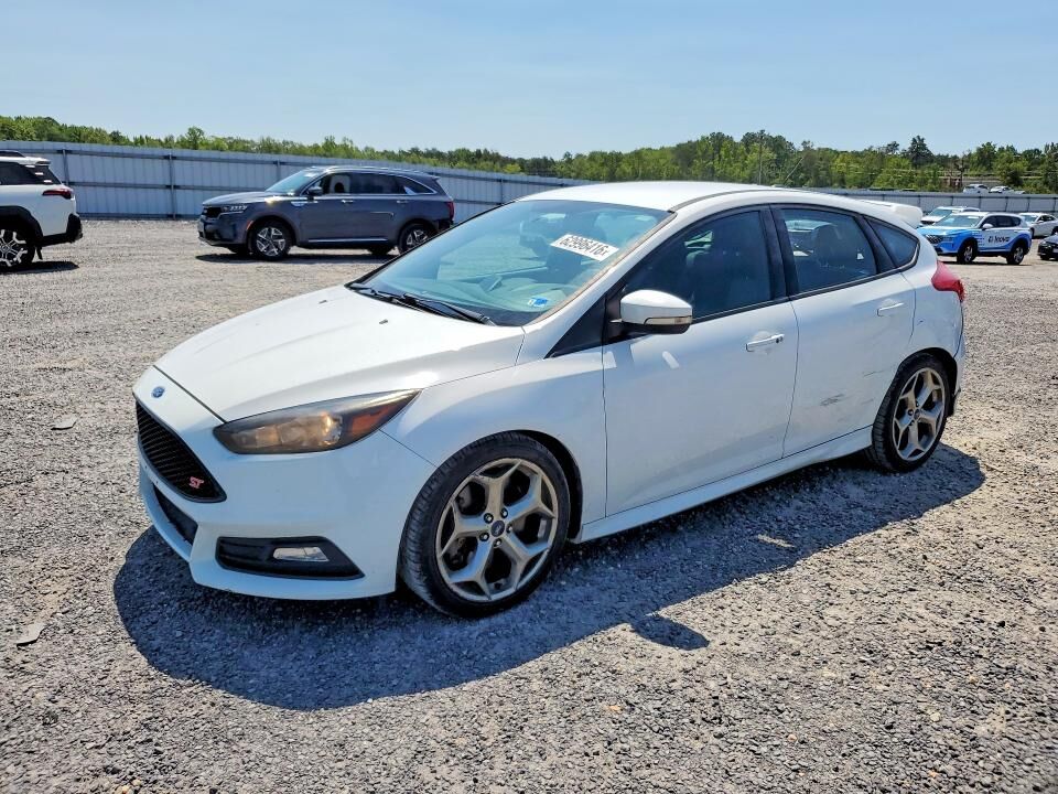 2016 FORD Focus