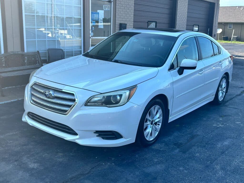 2015 SUBARU Legacy