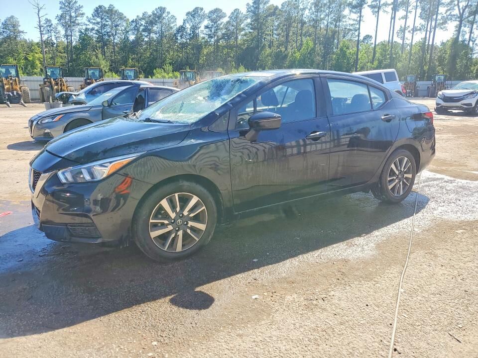 2021 NISSAN Versa