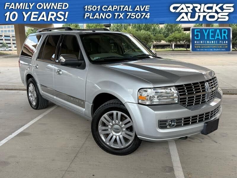 2011 LINCOLN Navigator